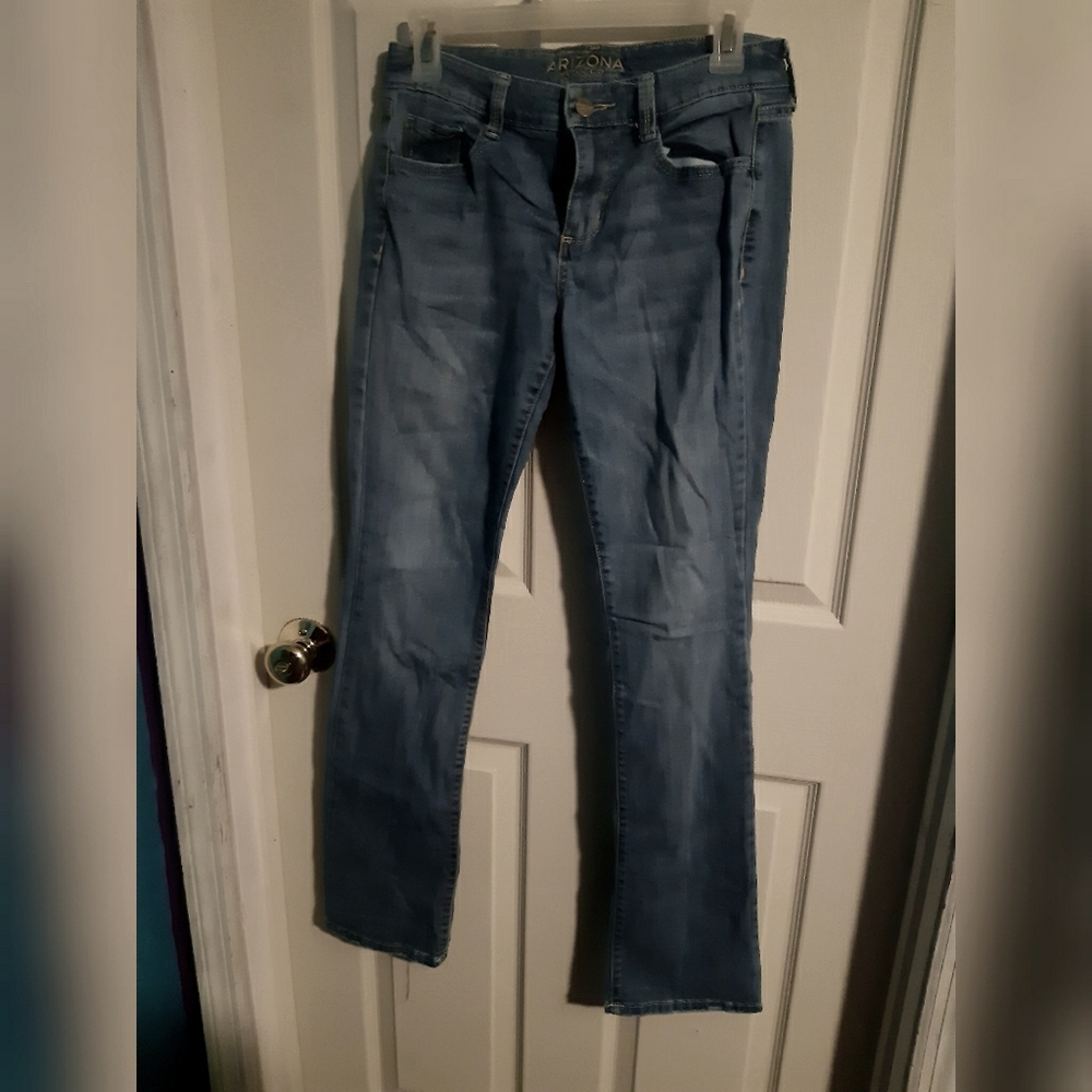 💜 3/$25 💜 Arizona Jeans